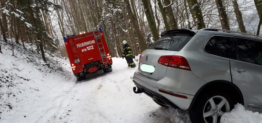 2018-02-22-Fahrzeugbergung-Aumühlweg