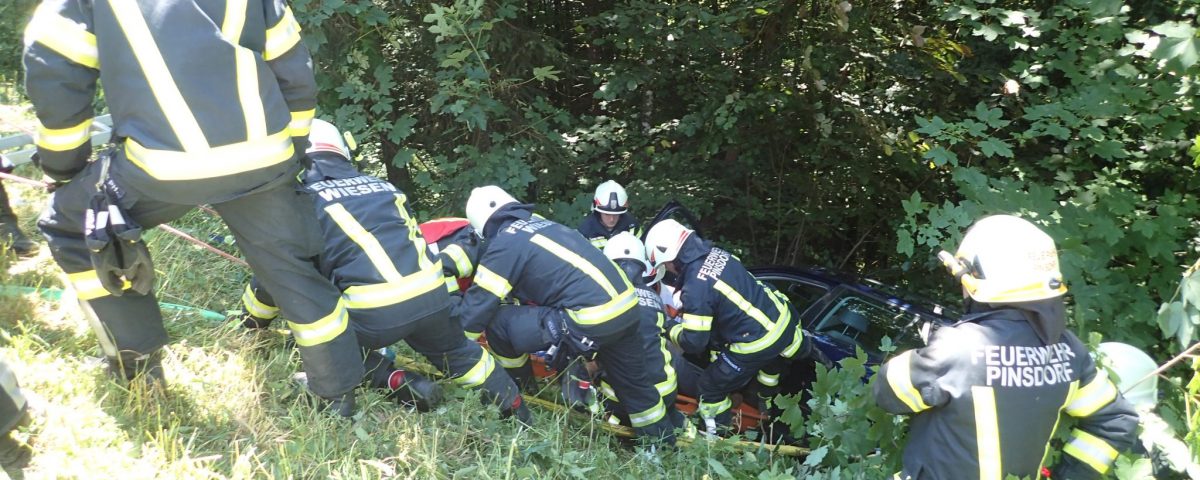 2019-06-25-Menschenrettung-Pinsdorfberg