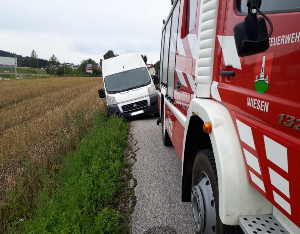 2019-07-30-Fahrzeugbergung-Fraunsdorf